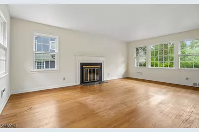 63 Magnolia Dr, New Providence, NJ 07974 - Photo 7