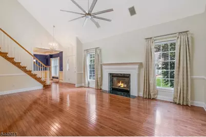 49 Georgetown Ct, Bernards Township, NJ 07920 - Photo 3