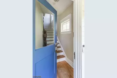 34 Montclair Ave #2, Montclair, NJ 07042 - Photo 3
