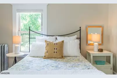 34 Montclair Ave #2, Montclair, NJ 07042 - Photo 25