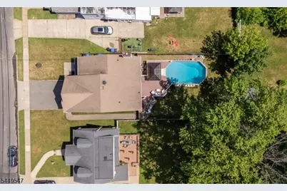 98 Remsen Ave, Woodbridge Township, NJ 07001 - Photo 37