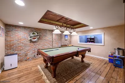 98 Remsen Ave, Woodbridge Township, NJ 07001 - Photo 9
