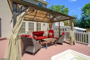 98 Remsen Ave, Woodbridge Township, NJ 07001 - Photo 5