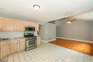 12 Pale Star Ct, Hardyston Township, NJ 07419 - Photo 19
