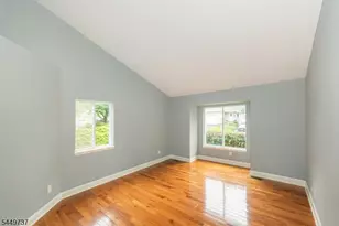 12 Pale Star Ct, Hardyston Township, NJ 07419 - Photo 9