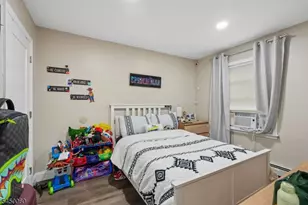 165 Godwin Ave, Paterson, NJ 07501 - Photo 19