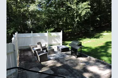 381 Franklin Rd, Denville, NJ 07834 - Photo 11
