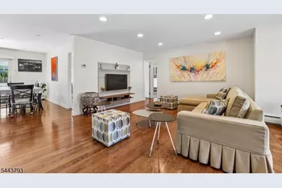 207 Stoughton Ave, Cranford Township, NJ 07016 - Photo 5