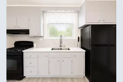 10 Alden Rd, Montclair, NJ 07042 - Photo 15