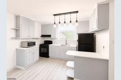 10 Alden Rd, Montclair, NJ 07042 - Photo 11