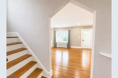 10 Alden Rd, Montclair, NJ 07042 - Photo 17
