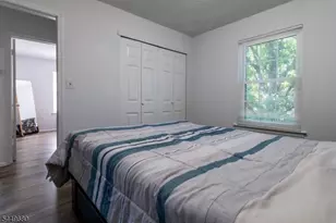 69 Taylor Dr, Franklin Township, NJ 08823 - Photo 9