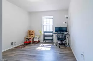 69 Taylor Dr, Franklin Township, NJ 08823 - Photo 11
