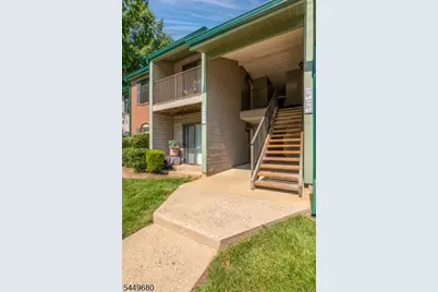 69 Taylor Dr, Franklin Township, NJ 08823 - Photo 13