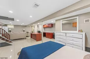 15 Putnam Pl, Clifton, NJ 07011 - Photo 23