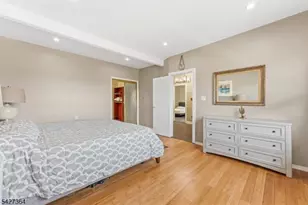15 Putnam Pl, Clifton, NJ 07011 - Photo 17