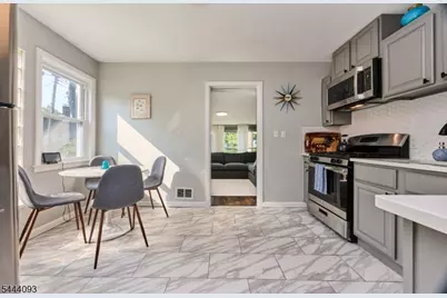 745 McLaughlin Pl, Orange, NJ 07050 - Photo 9