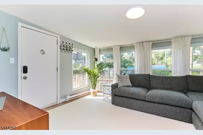 745 McLaughlin Pl, Orange, NJ 07050 - Photo 13