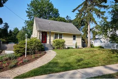 745 McLaughlin Pl, Orange, NJ 07050 - Photo 1