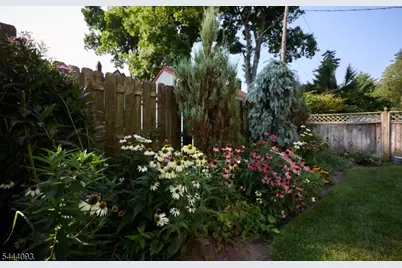745 McLaughlin Pl, Orange, NJ 07050 - Photo 31