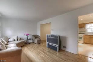 6 Glannon Rd, Livingston, NJ 07039 - Photo 3