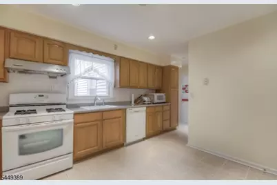 6 Glannon Rd, Livingston, NJ 07039 - Photo 5