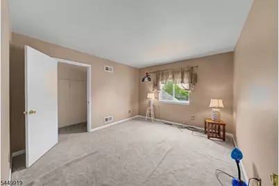 30 Sundance Ter, Hardyston Township, NJ 07419 - Photo 29