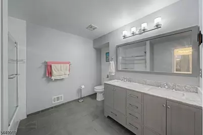 30 Sundance Ter, Hardyston Township, NJ 07419 - Photo 27