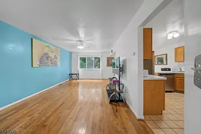30 Sundance Ter, Hardyston Township, NJ 07419 - Photo 9
