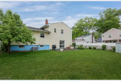 76 Harrison St, Clark Township, NJ 07066 - Photo 27