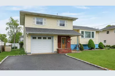 76 Harrison St, Clark Township, NJ 07066 - Photo 3