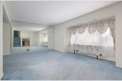 76 Harrison St, Clark Township, NJ 07066 - Photo 7