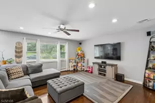 34 Crestwood Rd, Rockaway, NJ 07866 - Photo 3