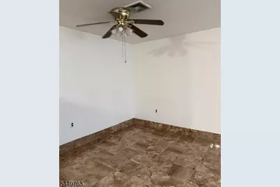 846 Riverside Ave #106, Lyndhurst Township, NJ 07071 - Photo 3