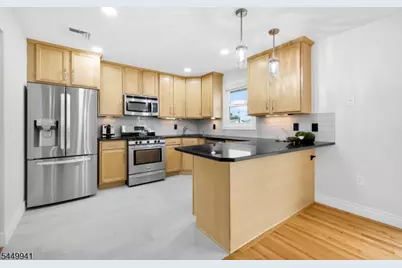 2687 Hawthorne Ave, Union Township, NJ 07083 - Photo 15
