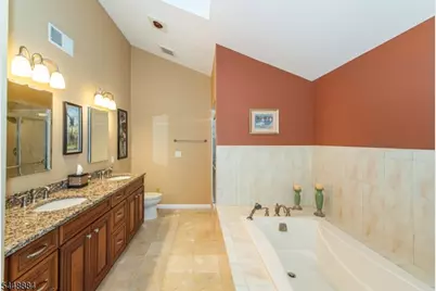 15 Fair Ridge Ct, Wayne, NJ 07470 - Photo 23