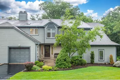 15 Fair Ridge Ct, Wayne, NJ 07470 - Photo 1