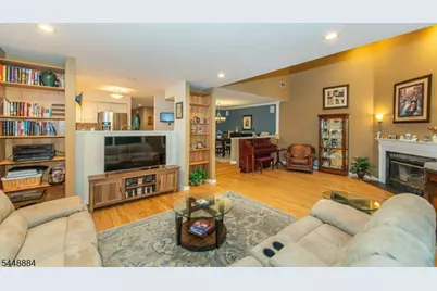15 Fair Ridge Ct, Wayne, NJ 07470 - Photo 11