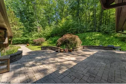9 Delwood Rd, Chester, NJ 07930 - Photo 9