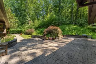 9 Delwood Rd, Chester, NJ 07930 - Photo 9
