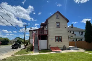 597 Belvidere Rd, Lopatcong Township, NJ 08865 - Photo 1