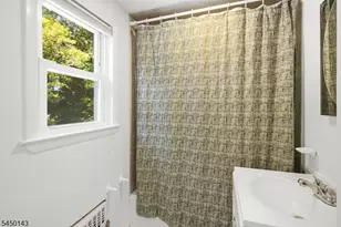 11 Monroe Ave, Roseland, NJ 07068 - Photo 19