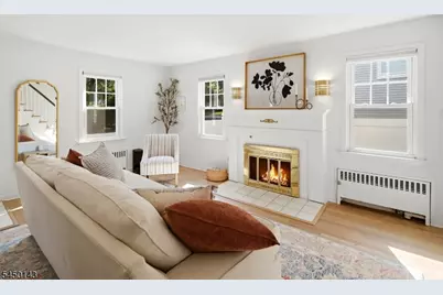 11 Monroe Avenue, Roseland, NJ 07068 - Photo 5