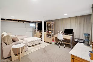 11 Monroe Ave, Roseland, NJ 07068 - Photo 23