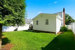 11 Monroe Ave, Roseland, NJ 07068 - Photo 27