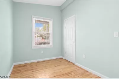 307 Jefferson Ave, Elizabeth, NJ 07201 - Photo 11