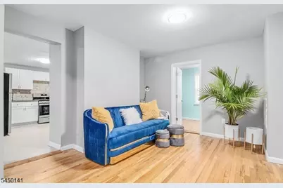 307 Jefferson Ave, Elizabeth, NJ 07201 - Photo 5