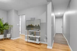 307 Jefferson Ave, Elizabeth, NJ 07201 - Photo 3