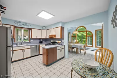 3 Lou Ann Blvd, West Milford, NJ 07480 - Photo 9