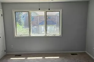 34 Mews Ln, South Orange, NJ 07079 - Photo 5